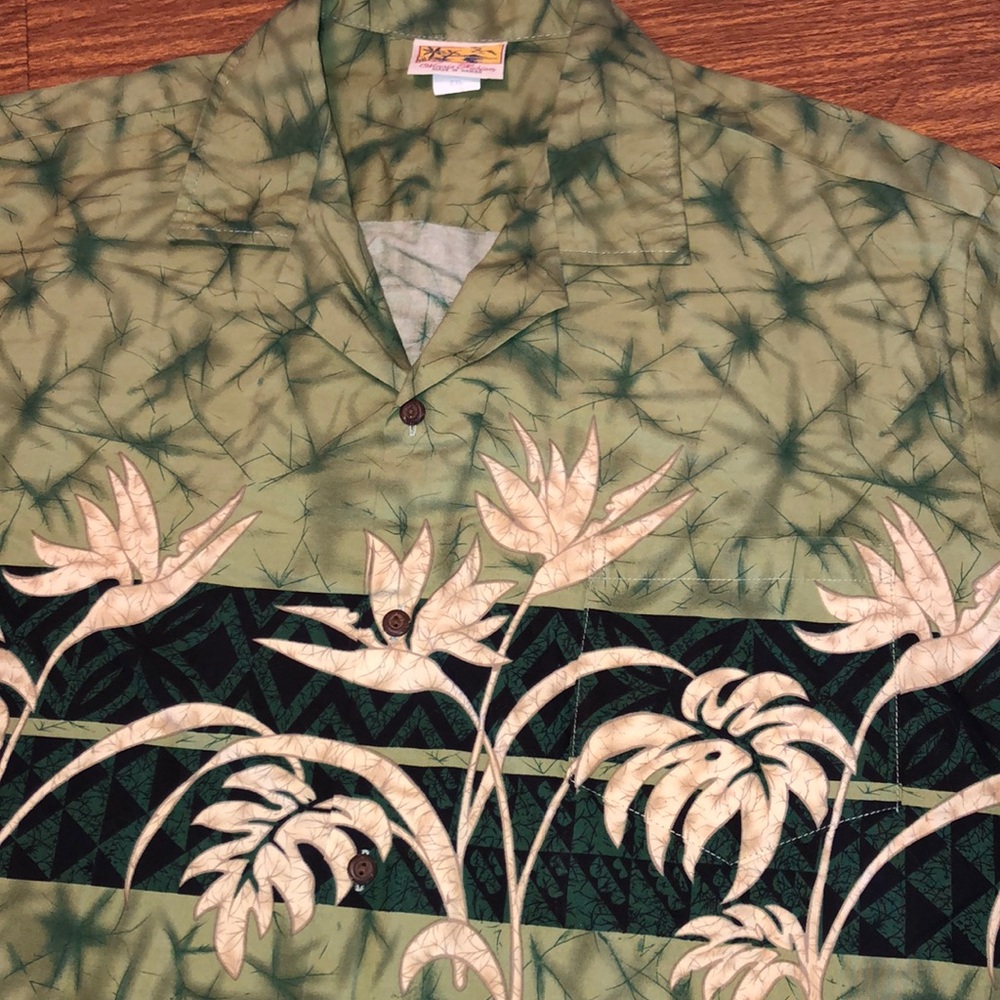 VTG Green Floral Winnie Fashion Hawaiian Shirt 2XL